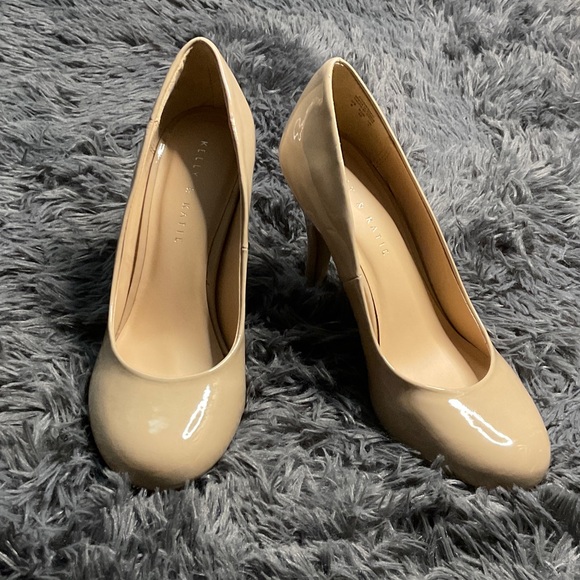 Kelly & Katie Glossy Beige Heels - Picture 1 of 10